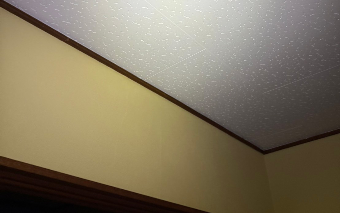 非常灯取付け BEFORE