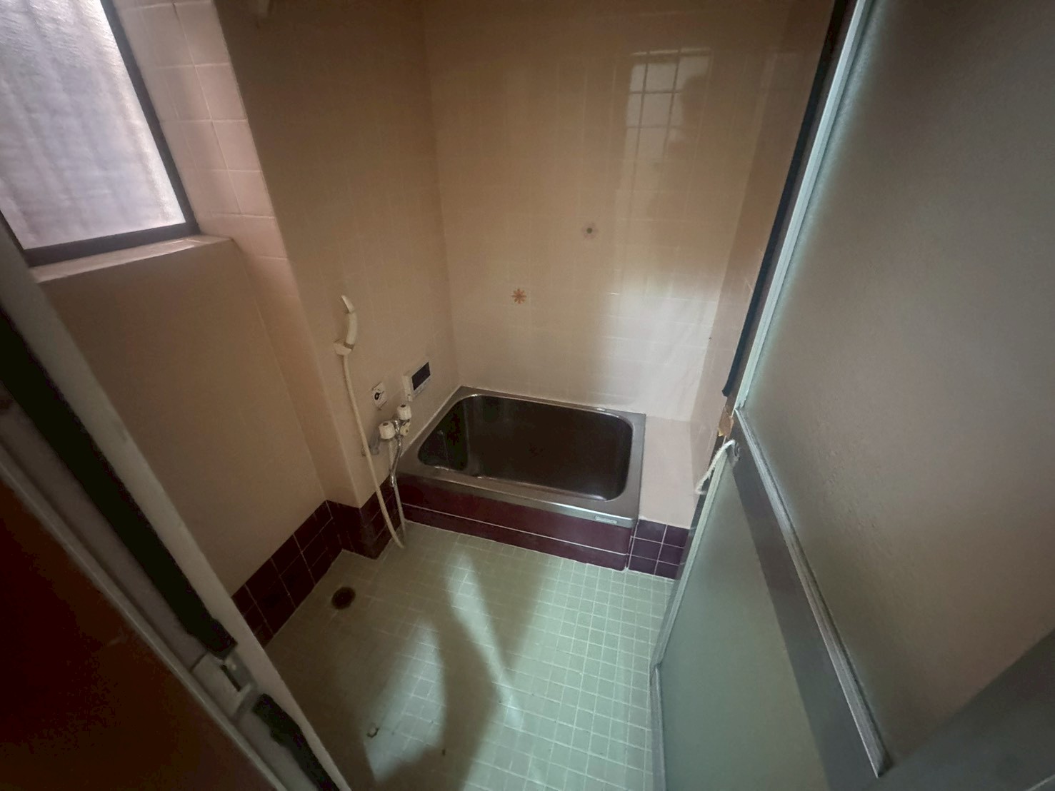 浴室リフォーム（アルミ複合板+浴室塗装+浴室CF貼り替え） BEFORE