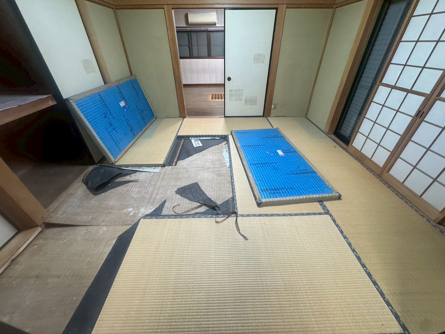 畳表替え、襖貼り換え BEFORE