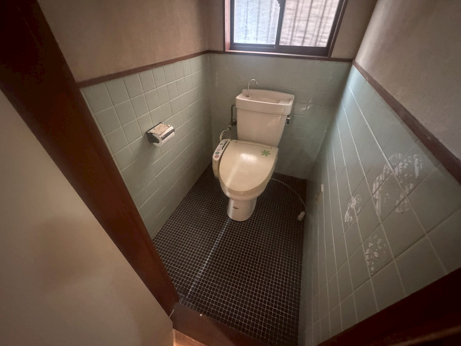 トイレリフォーム（リフォーム用便器） BEFORE