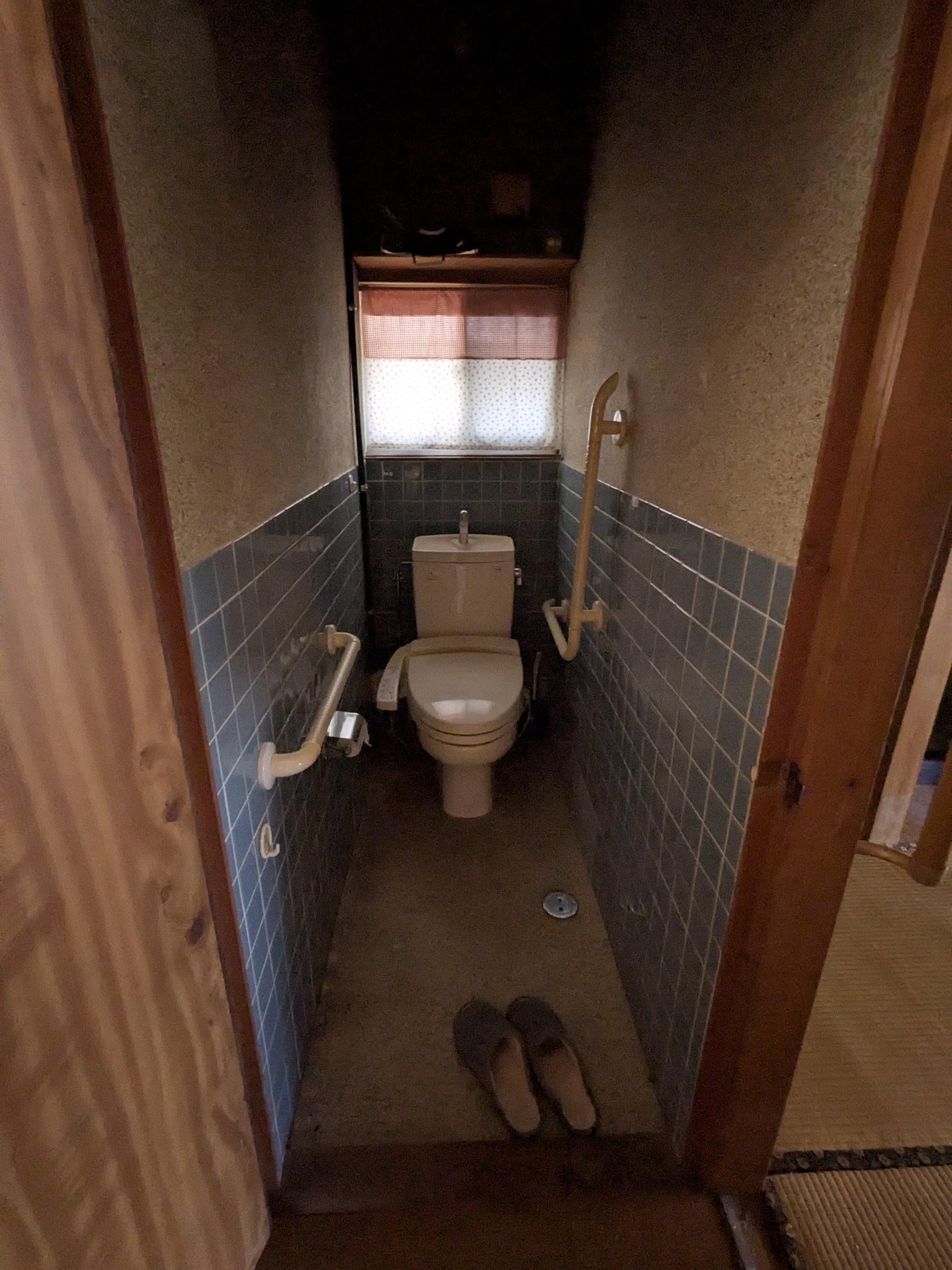賃貸物件向けトイレリフォーム BEFORE